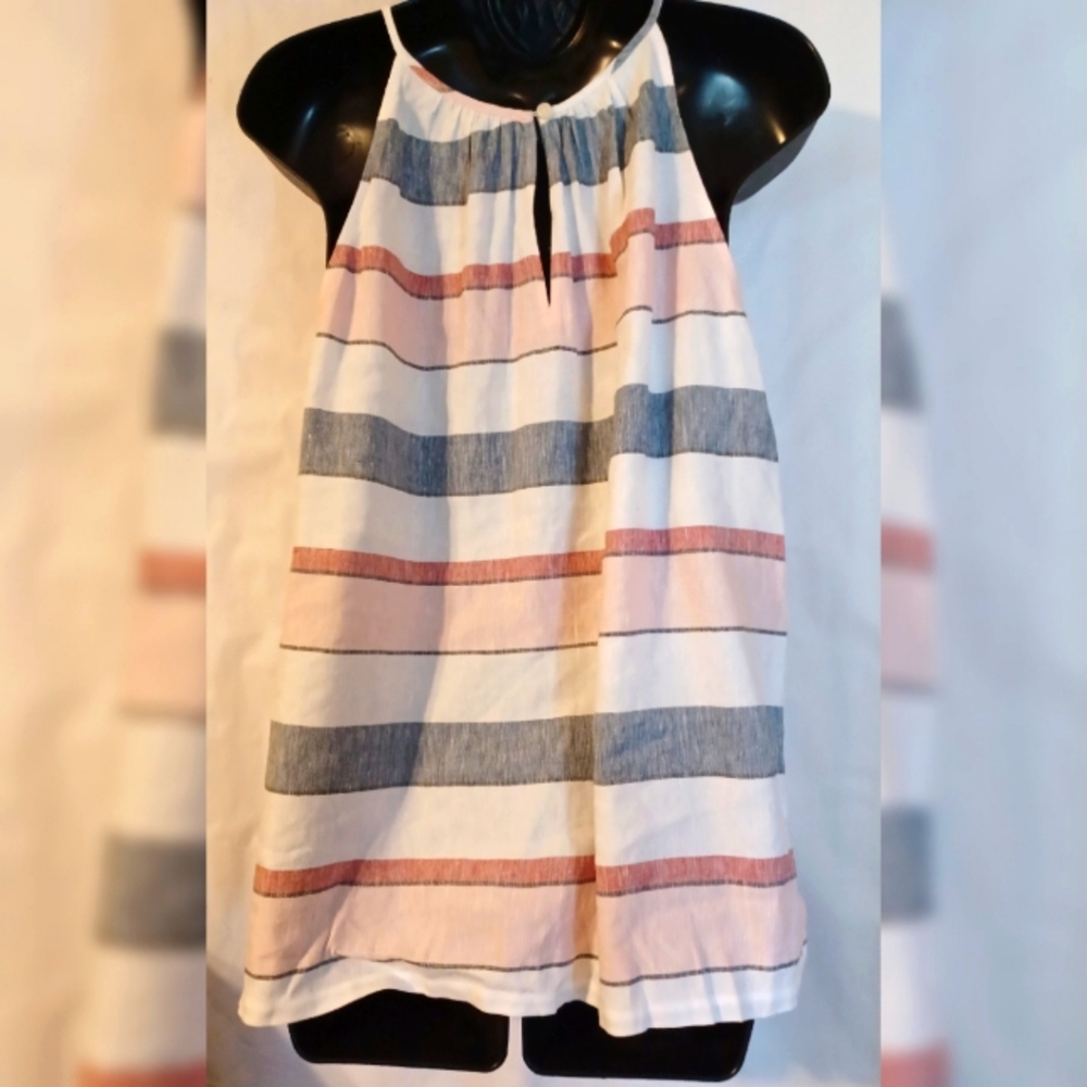 Loft Linen Top - Picture 2 of 4